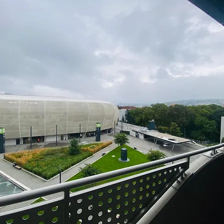 Tehelne Pole, Bajkalska 2e